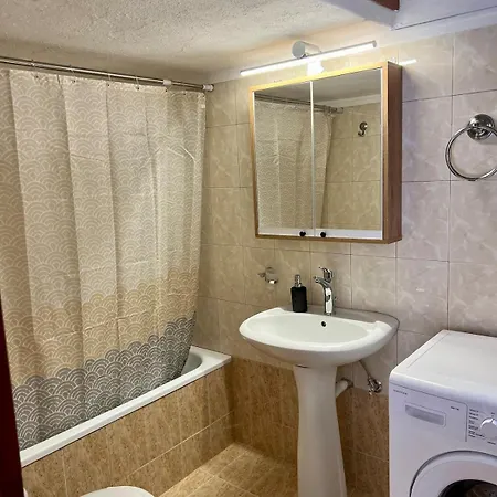 Sunny 塞萨洛尼基